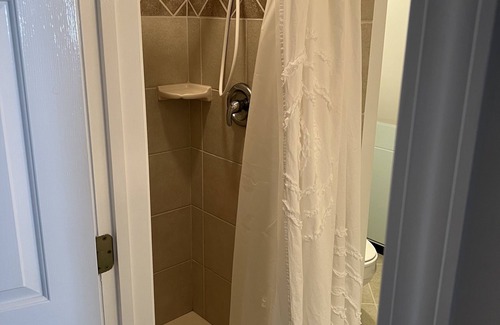 Marshallberg Apartment | Cozy studio apartment with water access located close to Beaufort and Morehead.