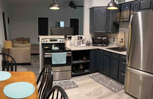 Thompson Ridge Apartment | Cozy Studio Apartment