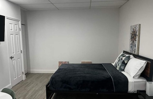 East Little Havana Apartment | Cozy Studio close to Brickell!