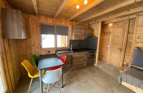 Crest-Voland Apartment | Cozy Studio for 4 in Chalet, Near Slopes and Shops, Crest-Voland