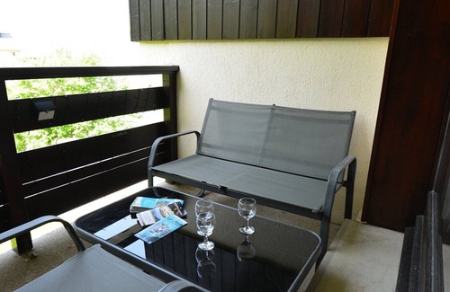 Crest-Voland Apartment | Cozy Studio for 4 near Slopes and Village Center, South-Facing, Pet Friendly