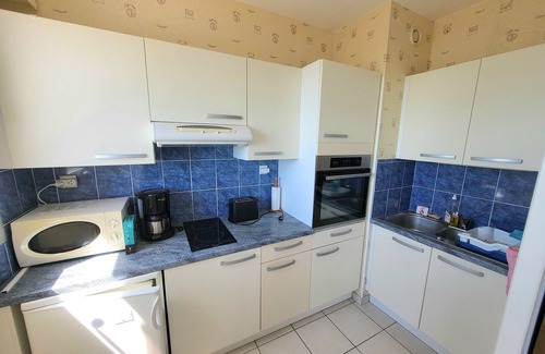 Les Sables d'Olonne Apartment | Cozy studio with balcony, pets allowed, private parking, near beach and shops
