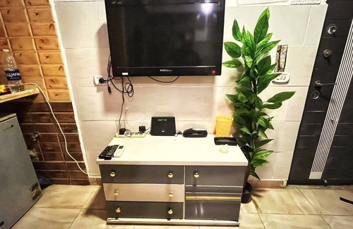 Zamalek Apartment | Cozy studio in lovely Zamalek , Cairo Governorate with WiFi, AC
