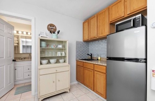 Simi Valley Apartment | Cozy studio in peaceful Simi Valley with WiFi, AC