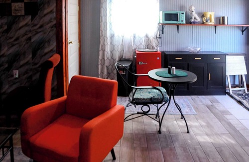 Cliftondale Apartment | Cozy studio in welcoming College Park with WiFi, fitness room, AC