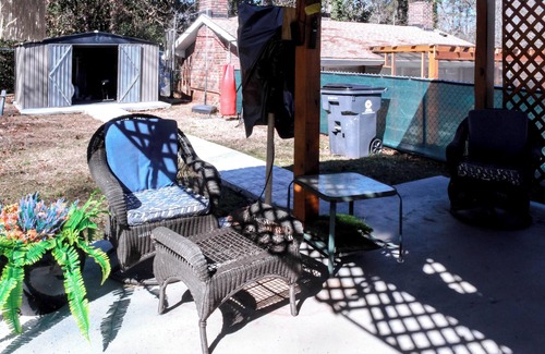 Cliftondale Apartment | Cozy studio in welcoming College Park with WiFi, fitness room, AC