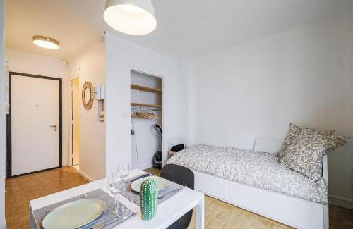 Quartier Exposition-Bajatiere Apartment | Cozy studio Le Nid Tranquille - All Equipped