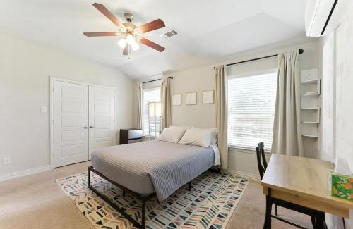 Fort Worth Apartment | Cozy Studio Mins to JPS, Medical City, Historic District, Zoo, Water Garden