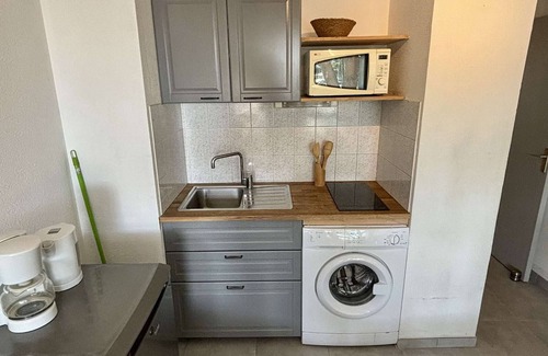 Argeles Plage Apartment | Cozy Studio Near Beach, Pools, and Shops with Parking - Argelès-sur-Mer