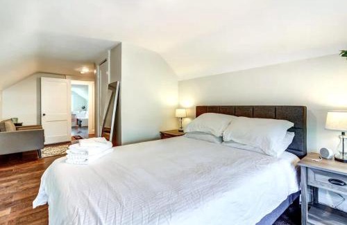 Cleveland Apartment | Cozy studio near Cleve Clinic Case