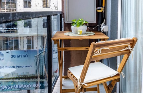 Batumi Apartment | Cozy studio near the sea with AC, WiFi and big 50" TV in Guru Residence Batumi