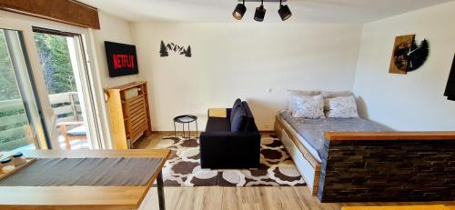 Randogne Apartment | Cozy Studio Retreat - completely renovated in a perfect location