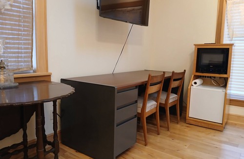 Sunbury Apartment | Cozy studio with WiFi and AC in charming Sunbury