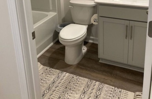Kipling House | Cozy Stylish 1 Room at New Townhome in Welcoming Fuquay Varina with WiFi, Desk