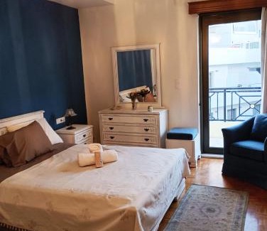 Heraklion Apartment | Cozy stylish sea view apartment