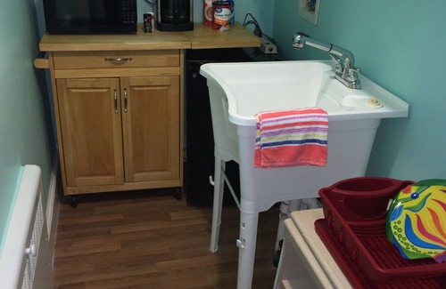 Willoughby Spit Apartment | Cozy Suite at the Beach II -30 Days
