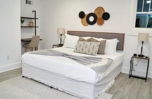 Atlanta House | Cozy Suite Private Entrance, Near Downtown Atl