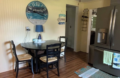 Ludington House | Cozy Summer Home Sleeps Up To 7 Within 5 Minutes Of Lake Michigan