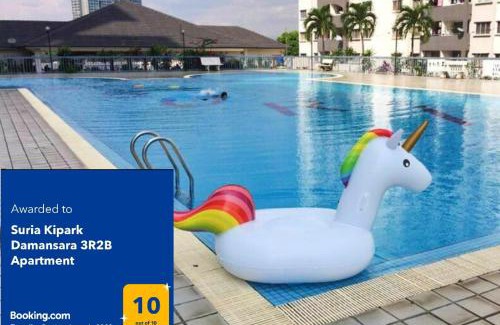 Kuala Lumpur Apartment | Cozy Suria Kipark Damansara 3R2B Apartment Max 8pax