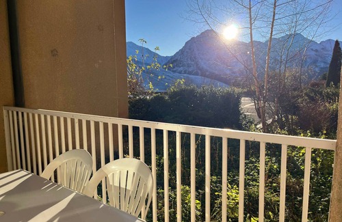 Peyragudes Apartment | Cozy T2 for 6 people with balcony, near slopes, free shuttle