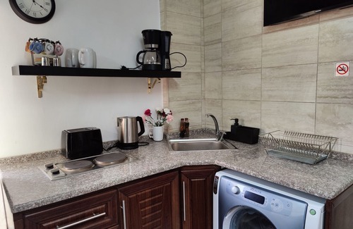 Amman Apartment | Cozy Terraced Studio in central West Amman