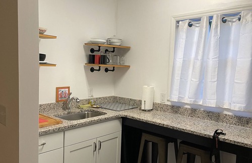 Bynum House | Cozy Tiny house located only 15 minutes from UNC