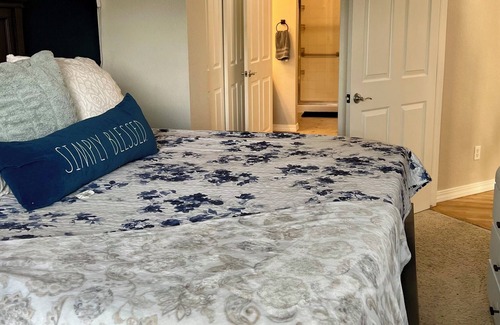 Castle Rock House | Cozy Townhome in Castle Rock