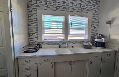 Vallejo House | Cozy townhome in delightful Vallejo with WiFi access