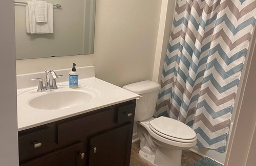 High Point House | Cozy Townhome in Quiet Neighborhood