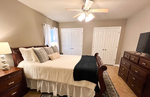 Springfield House | Cozy Townhome in Springfield