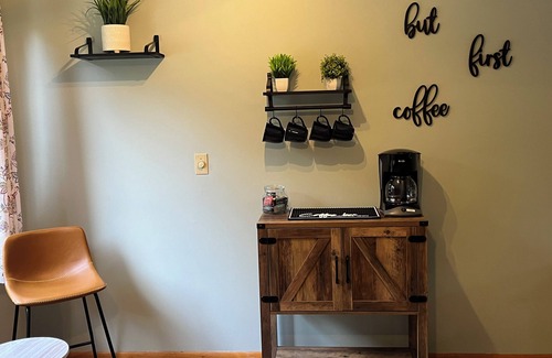 Intervale Condo | Cozy townhome sleeps 10 in the heart of it all. Minutes to multiple ski resorts