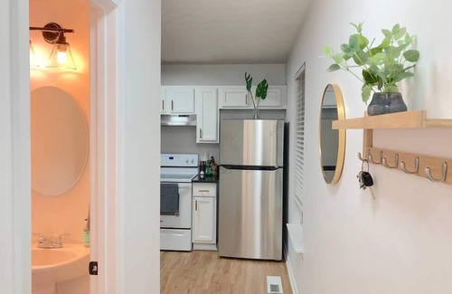 Cartersville House | Cozy townhome with TWO KING and ONE QUEEN Beds
