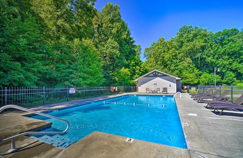 Townsend Apartment | Cozy Townsend Condo, Resort-Style Amenities!