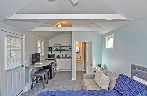 North Truro House | Cozy Truro Cottage pet friendly and close to the beach!