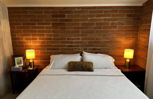 Blenman-Elm House | Cozy Tucson Retreat Newly renovated 2 Bedroom House in Historic Neighborhood