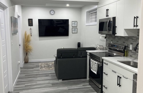 Southwest Edmonton House | Cozy two (2) bedroom basement suite for your comfort with family & friends.