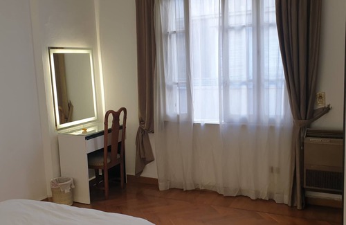 Gezira Apartment | Cozy Two-bedroom Apartment in the heart of Zamalek