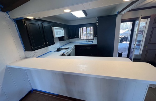 Grove House | Cozy two bedroom tucked in a quiet luxury neighborhood. Near water!
