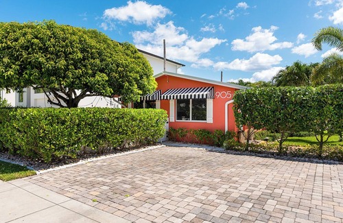 Delray Beach Cottage | Cozy two bedroom with a private porch in Delray's Hottest Neighborhood