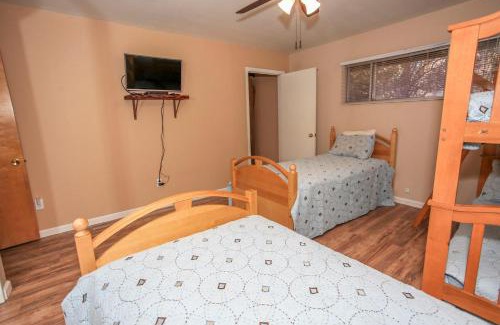 Summit Estates House | Cozy up to Summit-1651 by Big Bear Vacations