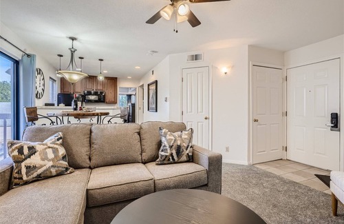 Englewood Condo | Cozy, Upgraded, 1 Bdrm condo in DTC