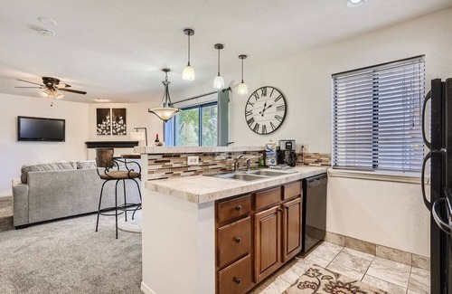 Englewood Condo | Cozy, Upgraded, 1 Bdrm condo in DTC