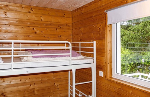 Suhl House | Cozy vacation cottage for your nature-oriented vacation stay in the Thuringian Forest.