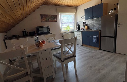 Geisenheim Apartment | Cozy vacation apartment Schloßblick Apartment in Geisenheim am Rhein - Rheingau