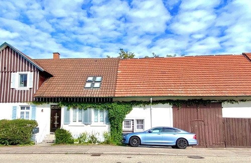 Kuppenheim Apartment | Cozy vacation apartment for 2-4 pers. in farmhouse near Rastatt/Baden-Baden