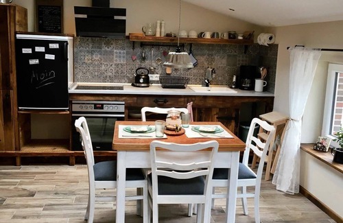 Grosefehn Apartment | Cozy vacation apartment in a rural idyll, vacation with horse and dog possible