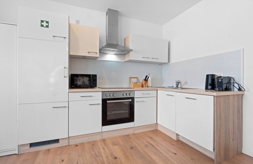Remscheid Apartment | Cozy vacation apartment in Remscheid-Mitte | Netflix | kitchen | 43 sqm