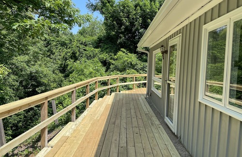 Williamsburg House | Cozy Vacation Home in Williamsburg - 7 miles from Flintfields