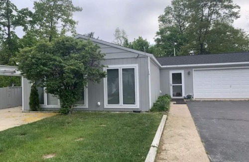 Williamsburg House | Cozy Vacation Home in Williamsburg - 7 miles from Flintfields