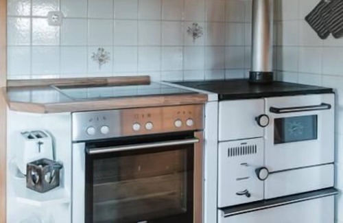 Viechtach Apartment | Cozy vacation home with balcony